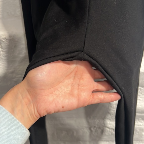 Sandpiper Maternity Leggings - Picture 4 of 9